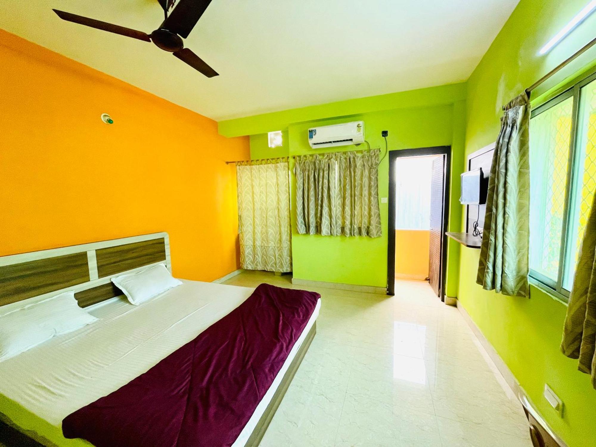 Hotel Falcon House ! Puri - Shriyash Group 외부 사진